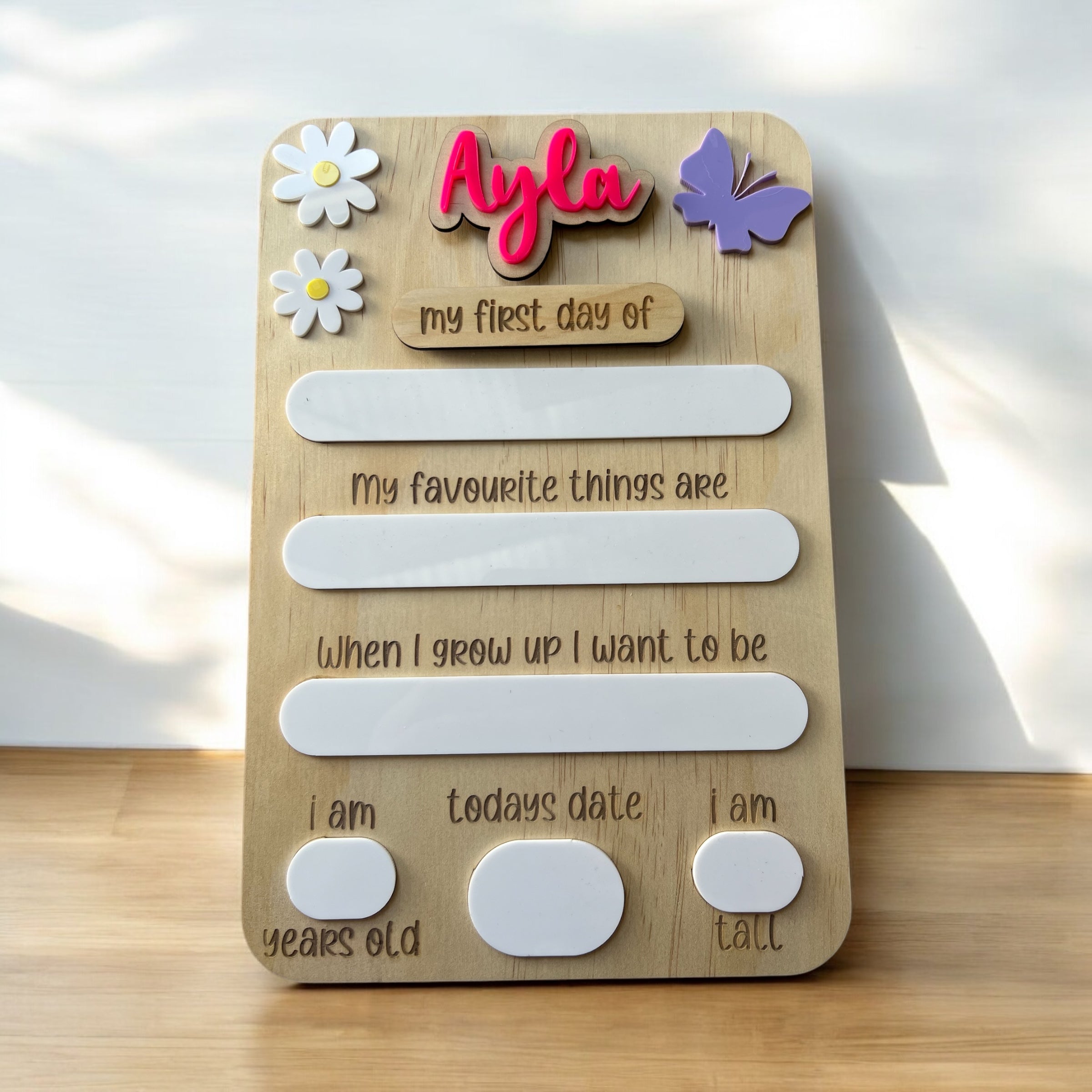 Interchangeable first day/last day board