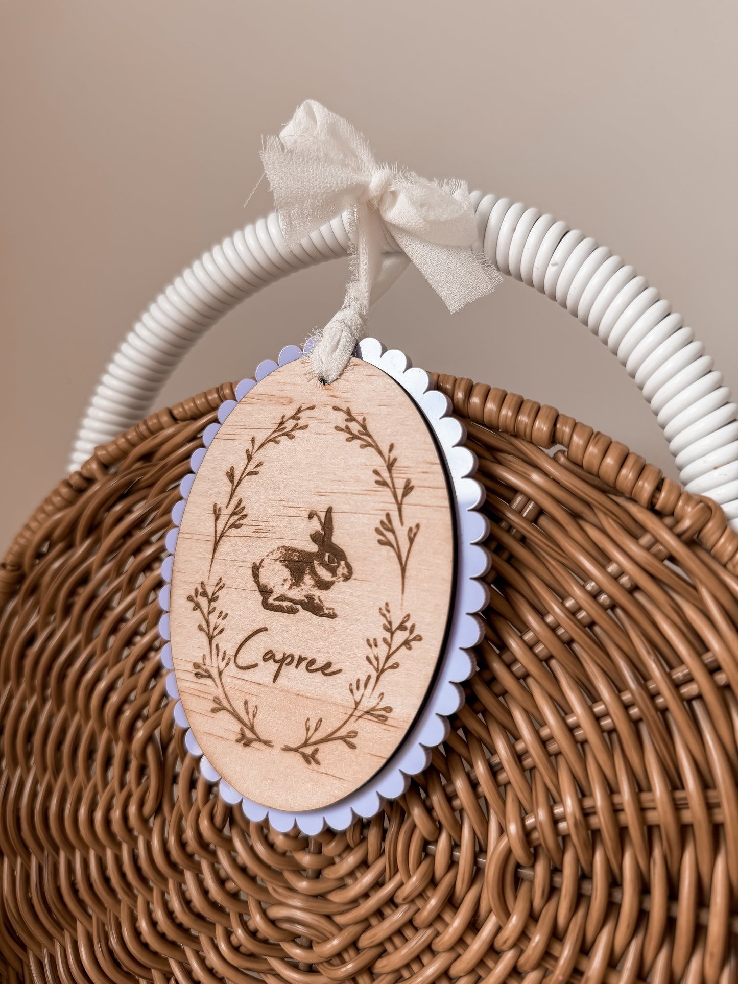 Scalloped Easter tags