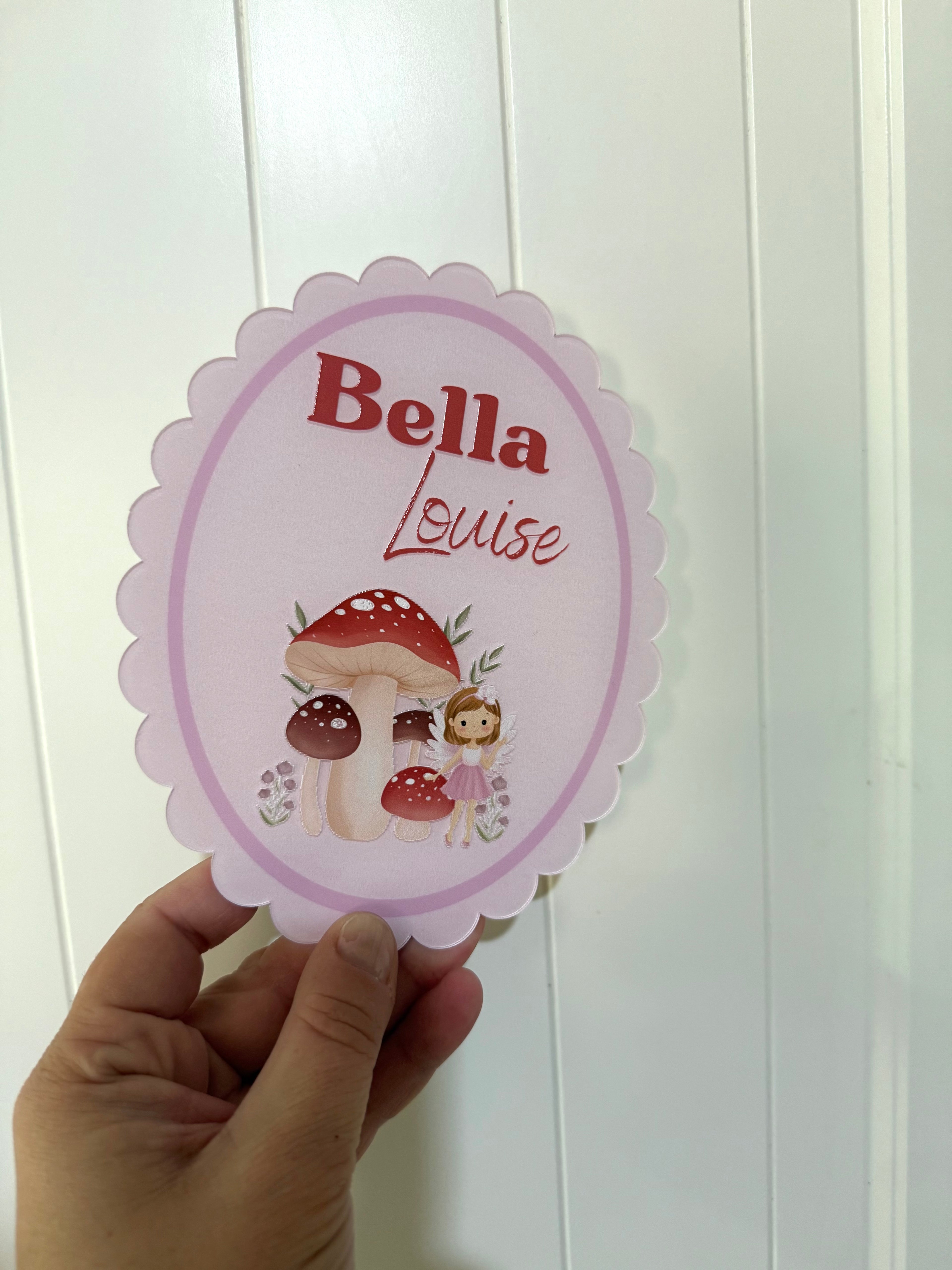 Scalloped fairy baby announcement plaque