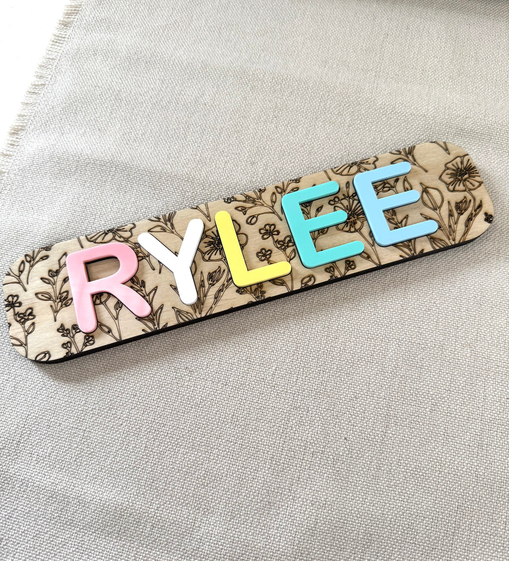 Name puzzle - themed designs