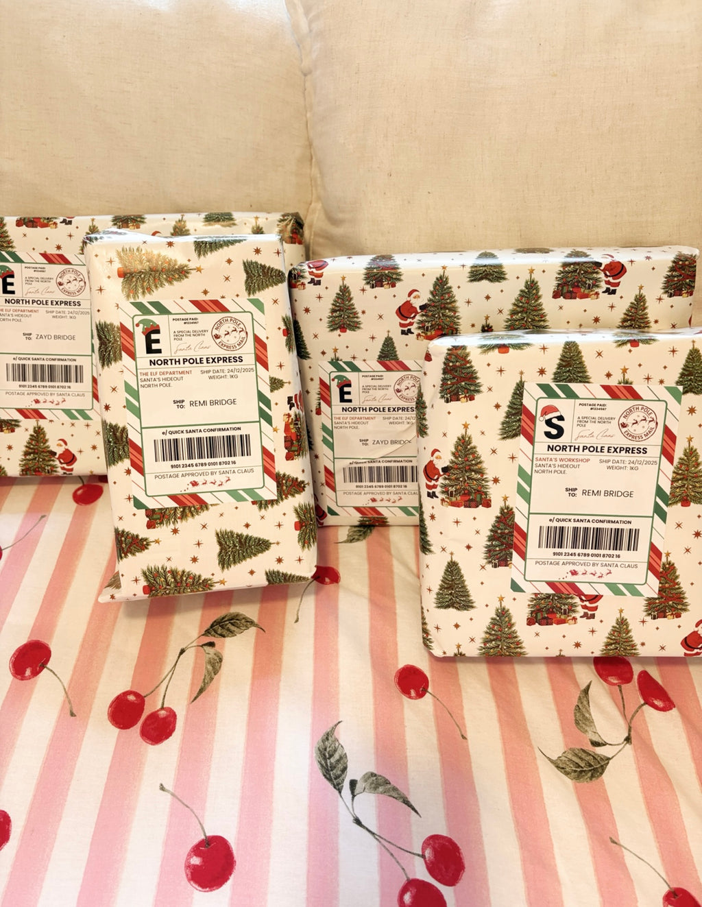 Santa & elf labels (set of 4)