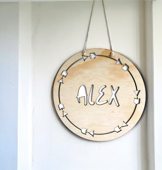 Arrows wooden name plaque - 4 Little Dreamers