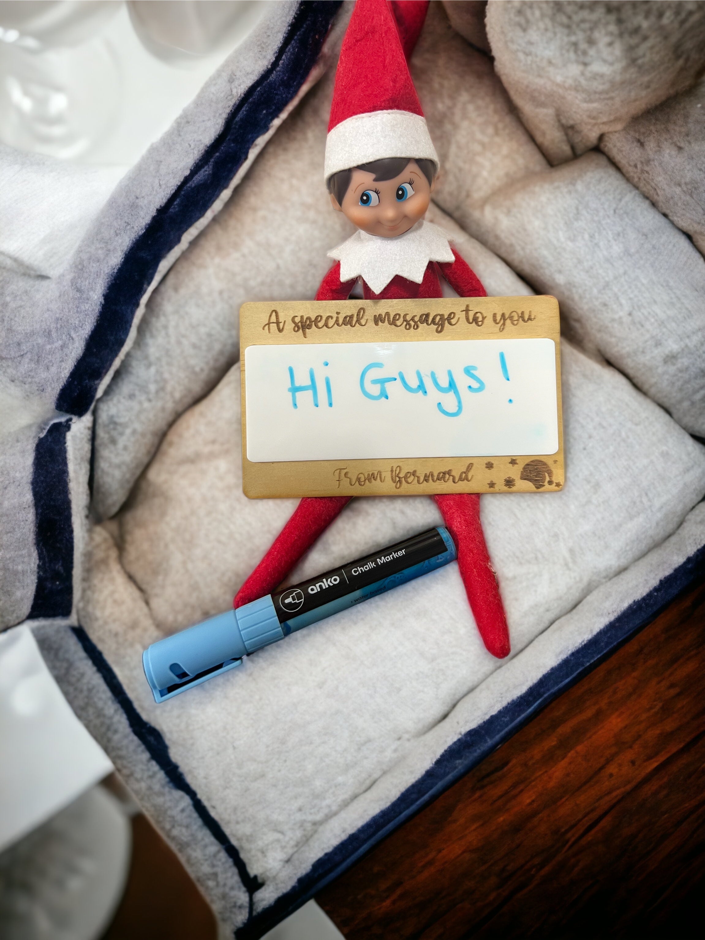 Elf prop - message board - 4 Little Dreamers