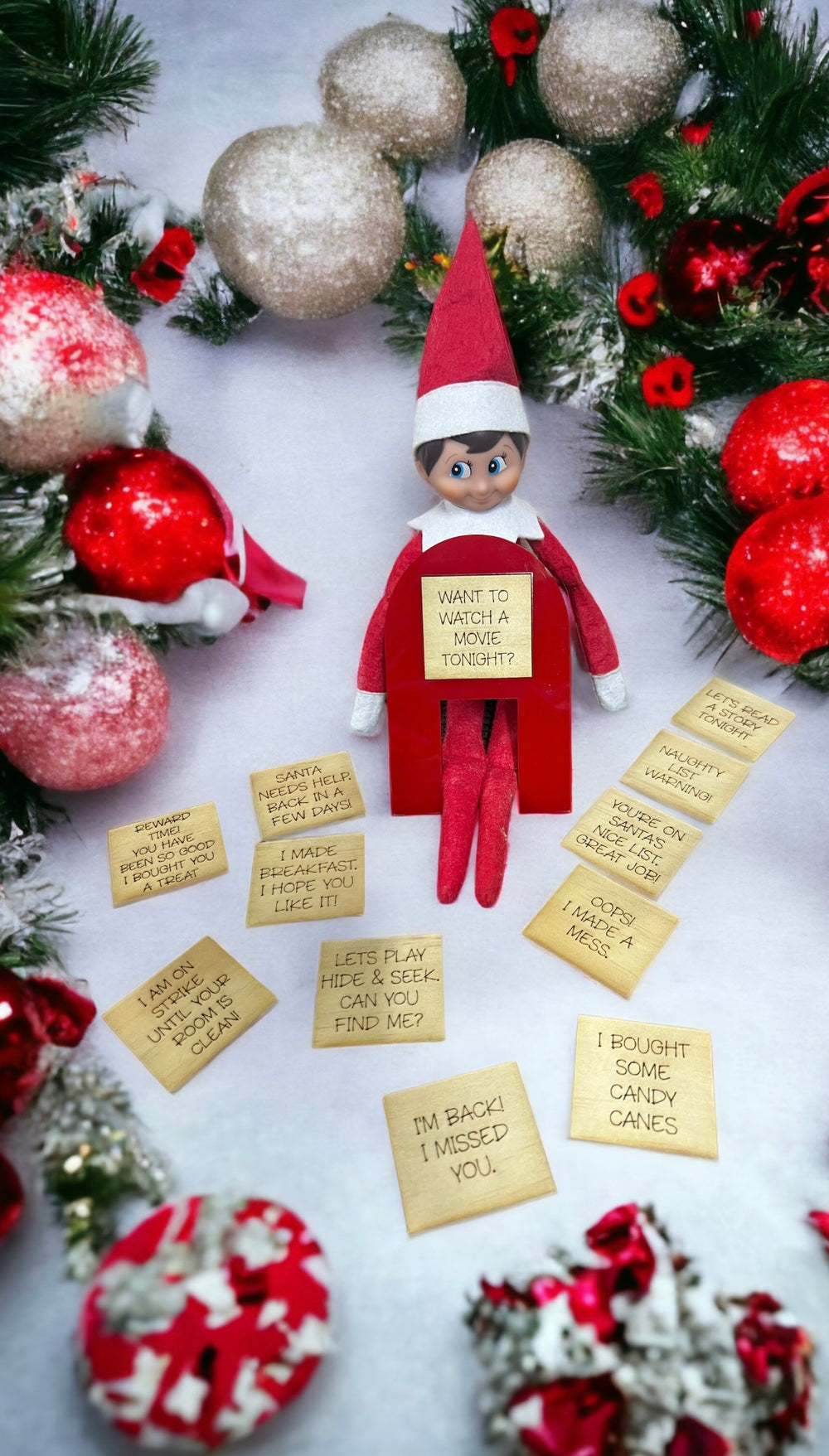 Elf prop - interchangeable messages - 4 Little Dreamers