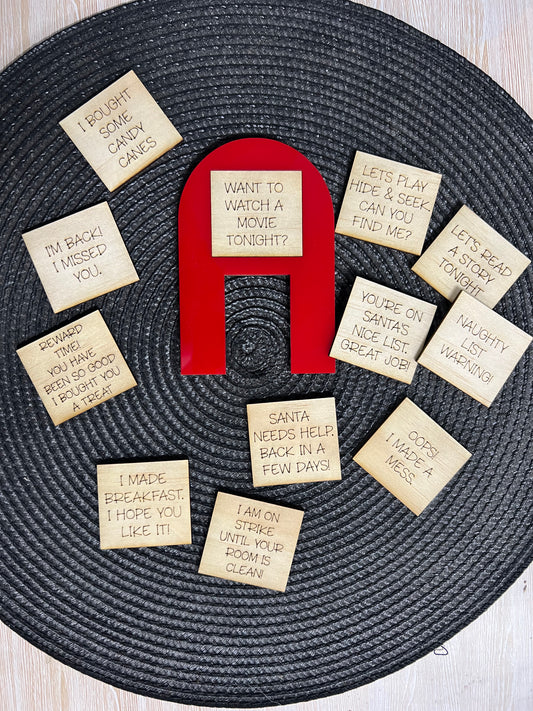 Elf prop - interchangeable messages - 4 Little Dreamers