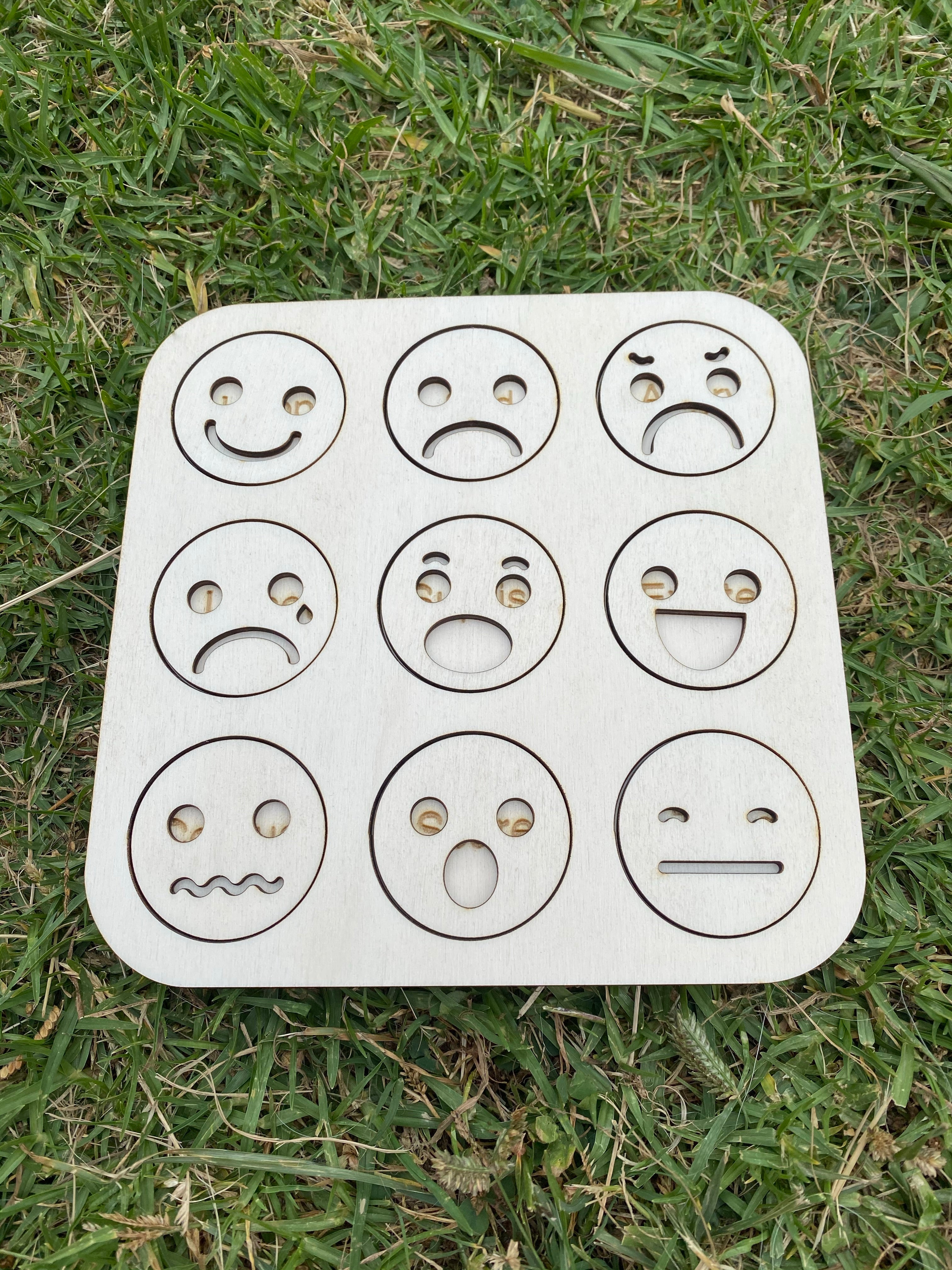 Emotions board - 4 Little Dreamers