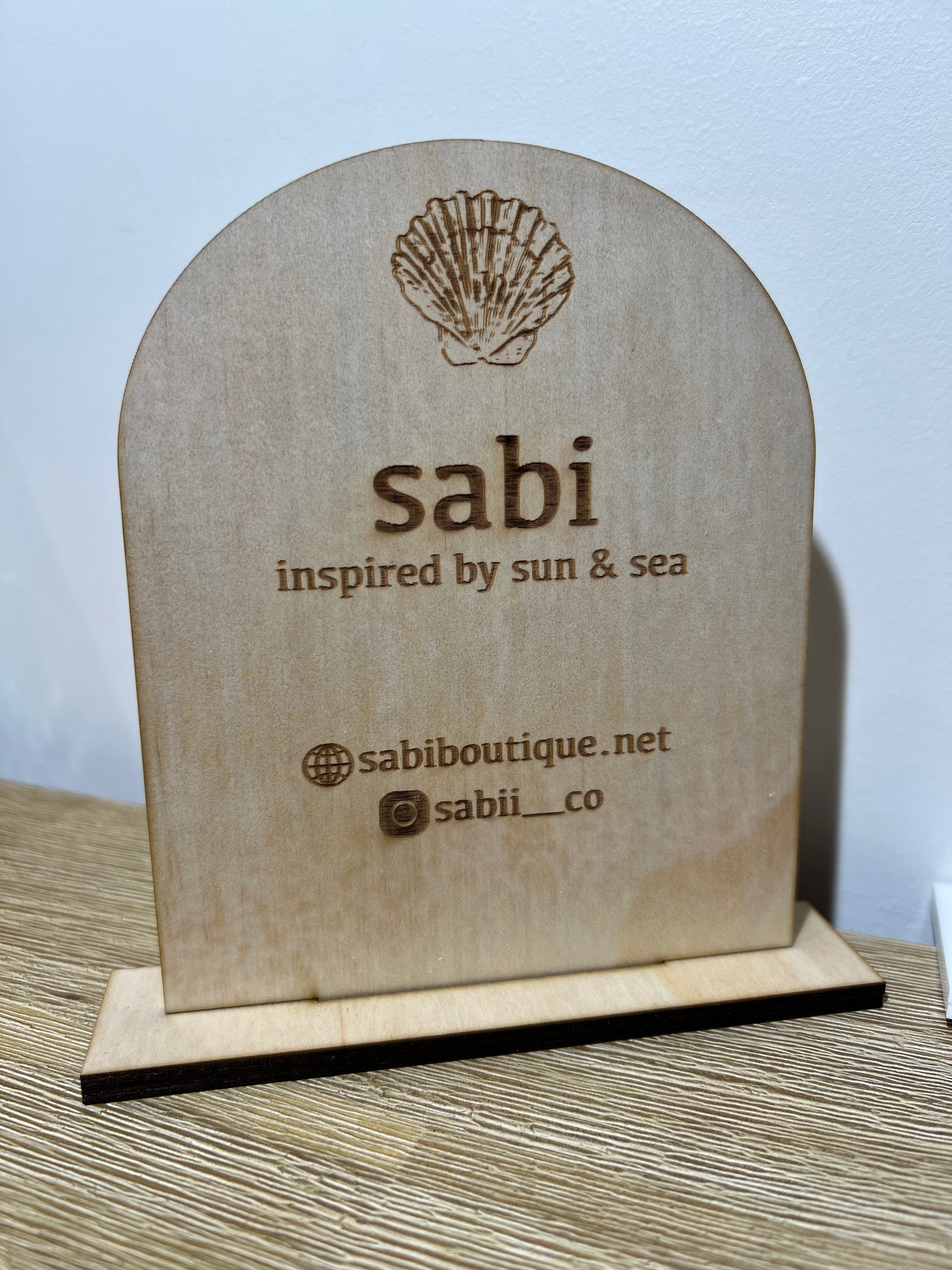 Wooden social media stand - 4 Little Dreamers