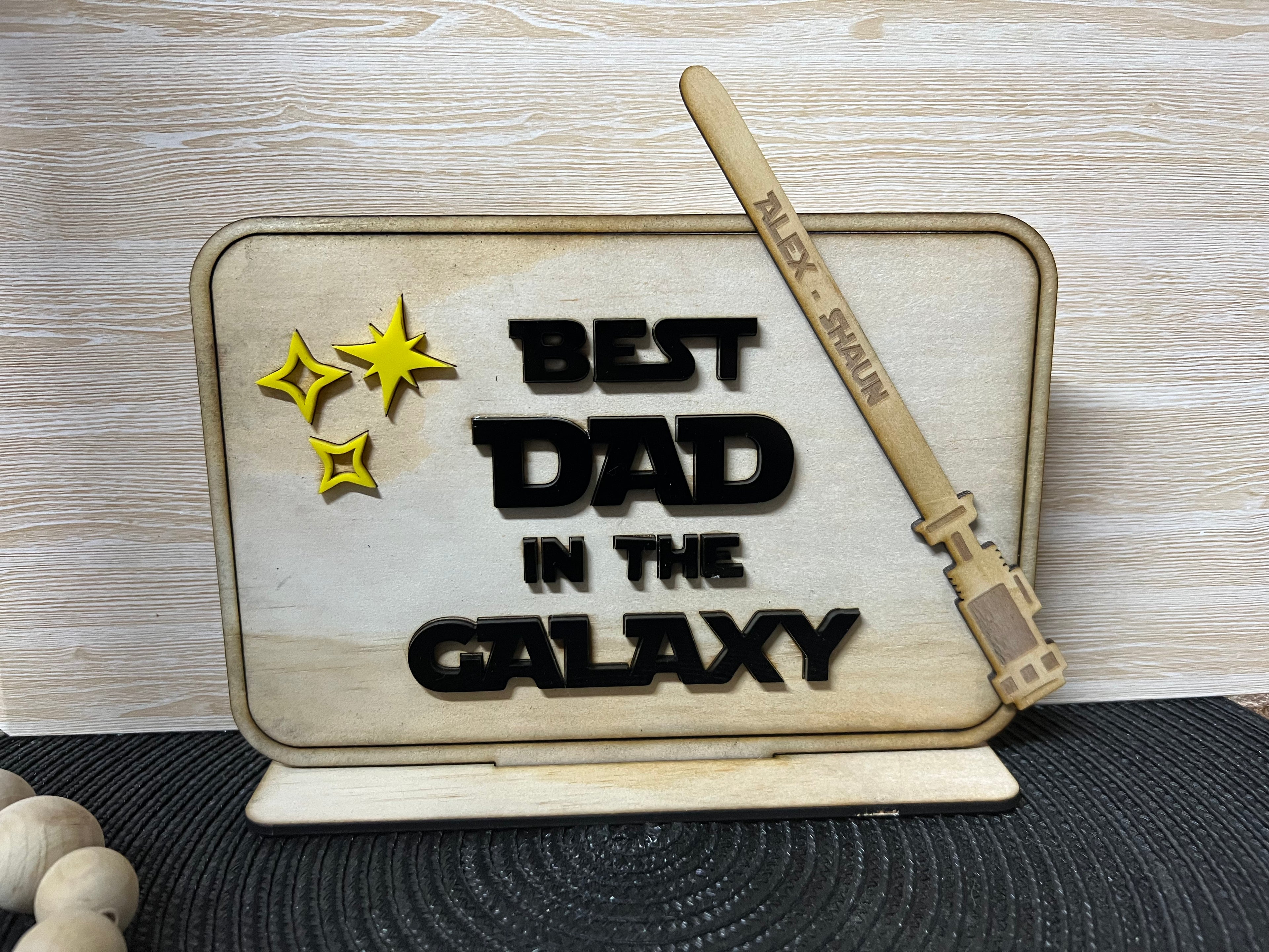 Best dad in the galaxy plaque - 4 Little Dreamers