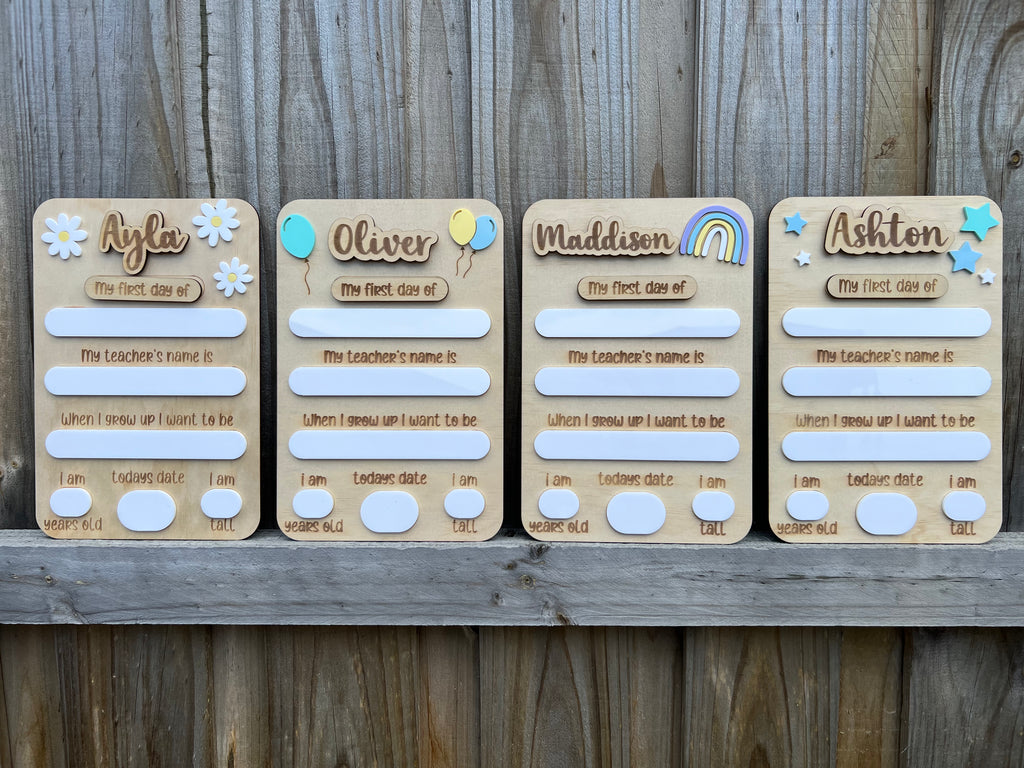 Interchangeable first day/last day board - 4 Little Dreamers