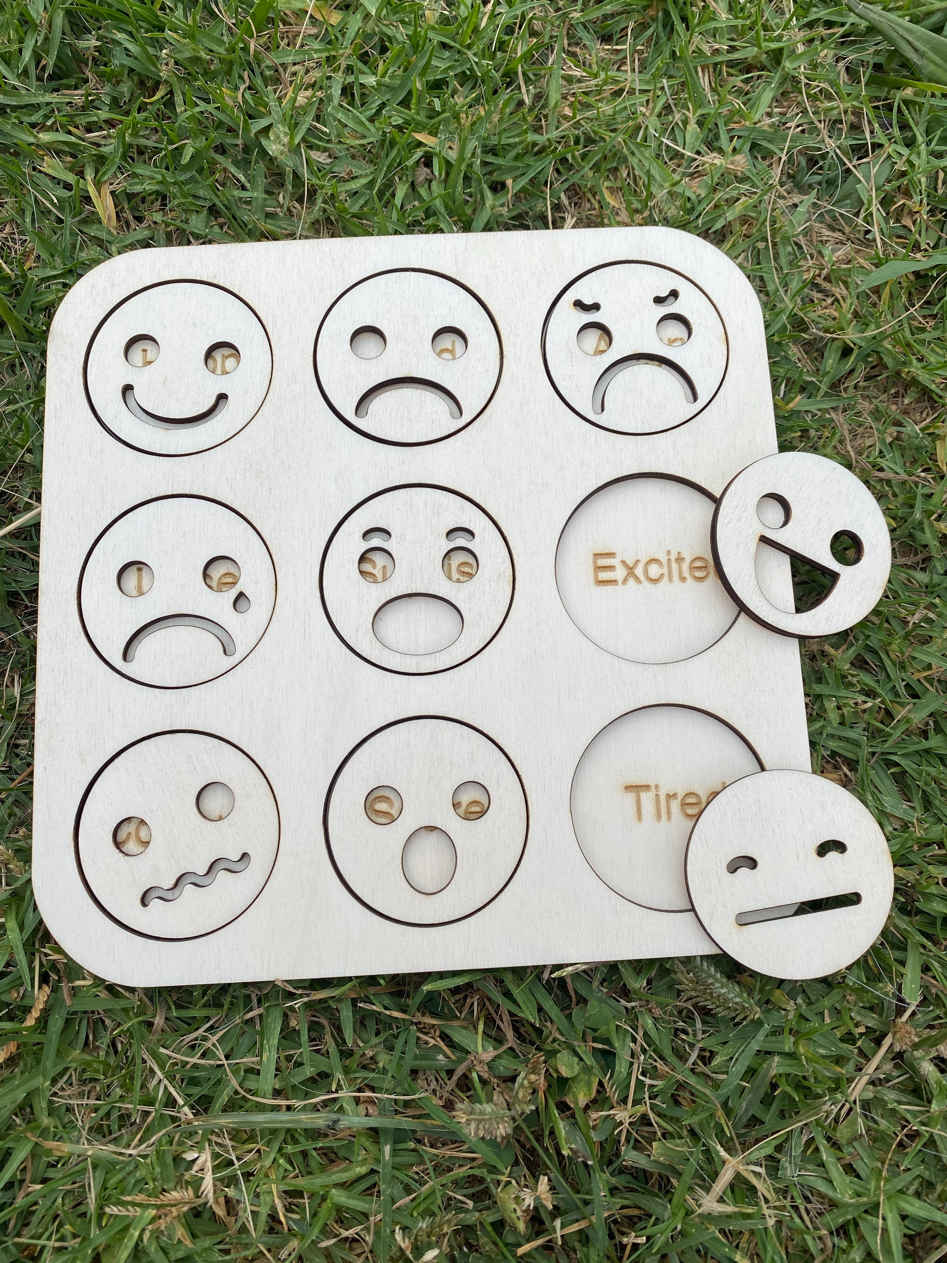 Emotions board - 4 Little Dreamers